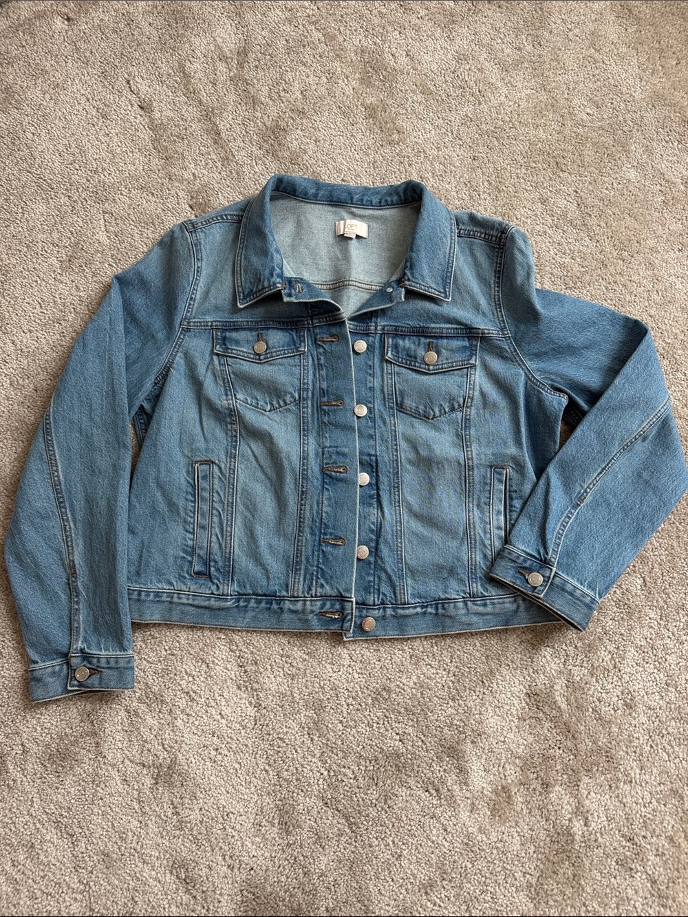 LOFT Medium Wash Denim Jacket in Blue